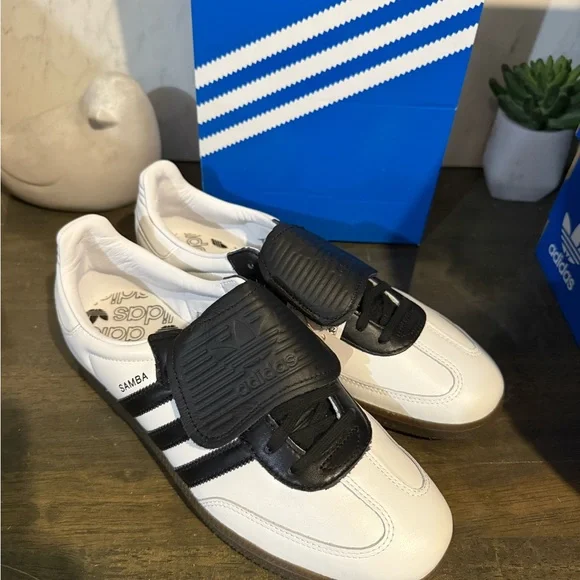 adidas Samba LT Cloud White / Core Black / Gum - Picture 9 of 12